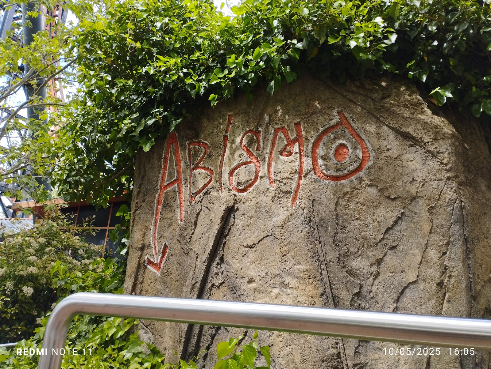 Abismo — Oficiais