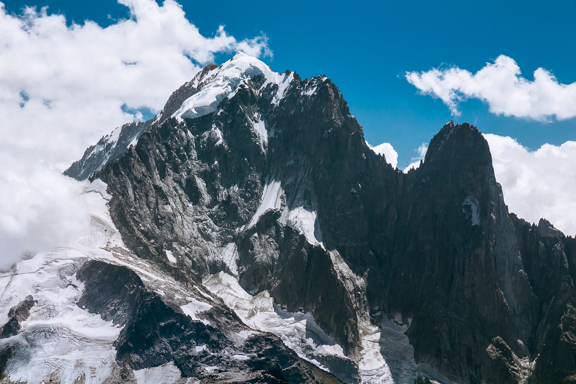 Aiguilles Crochues