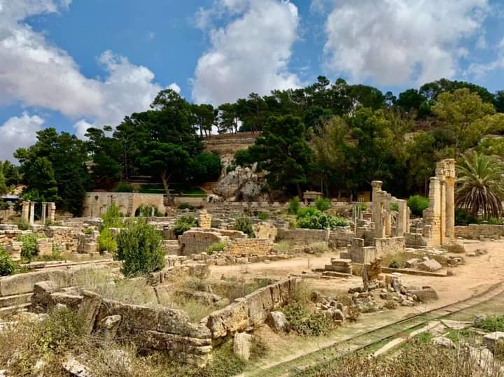 Archaeological Site of Cyrene — Oficiais