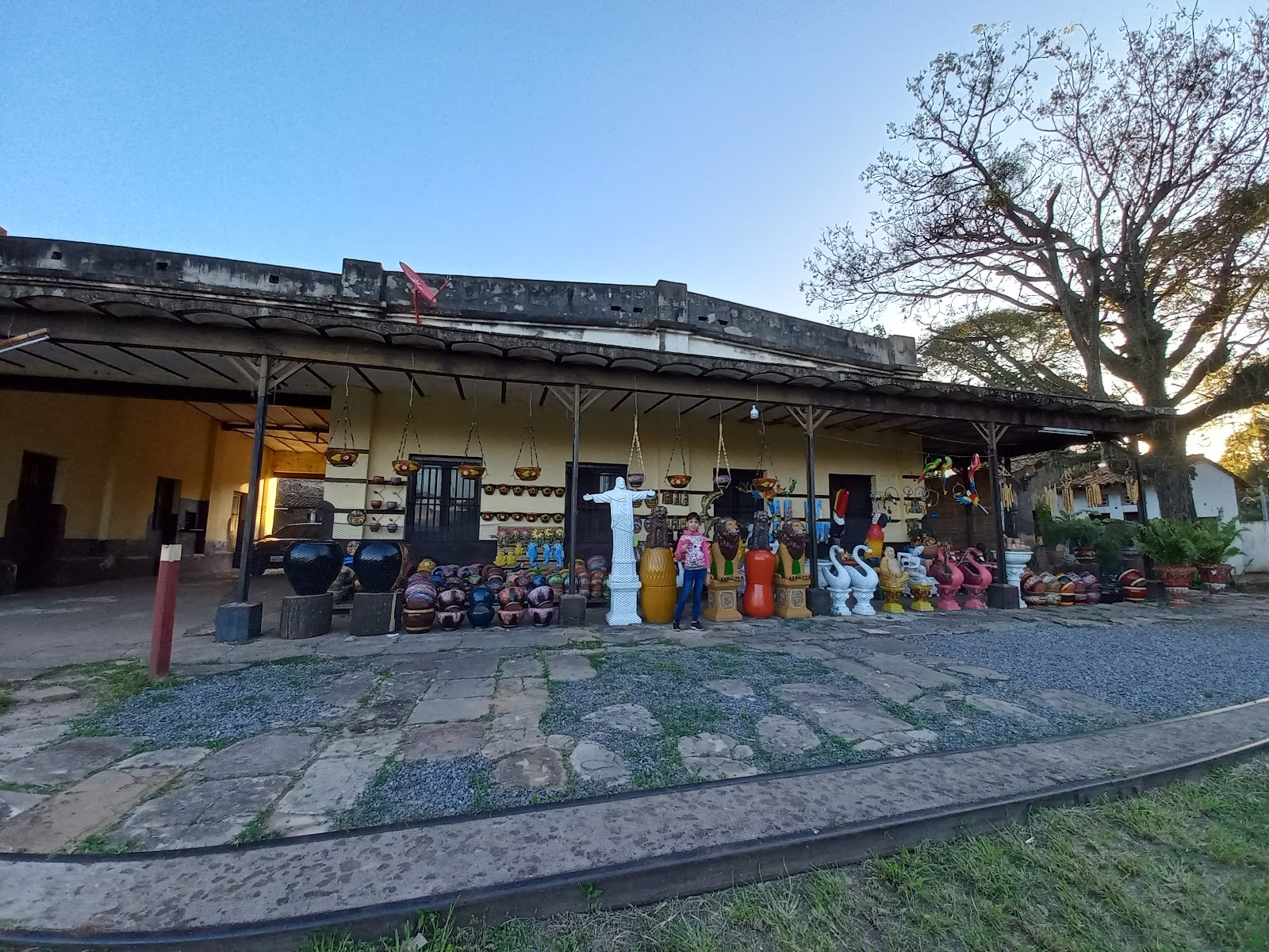 Aregua Paraguay — Oficiais