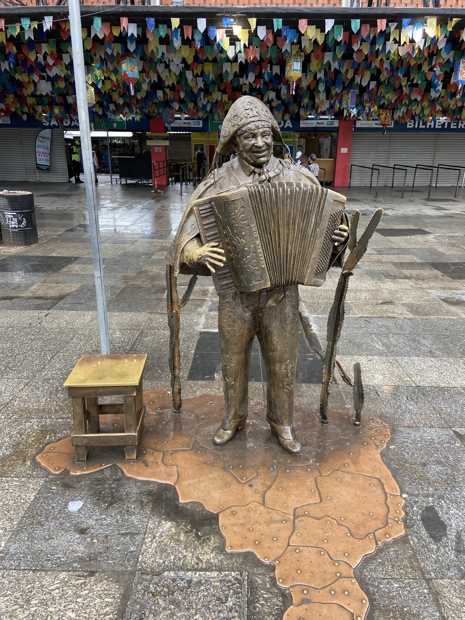 Artesanato e cordel — Oficiais