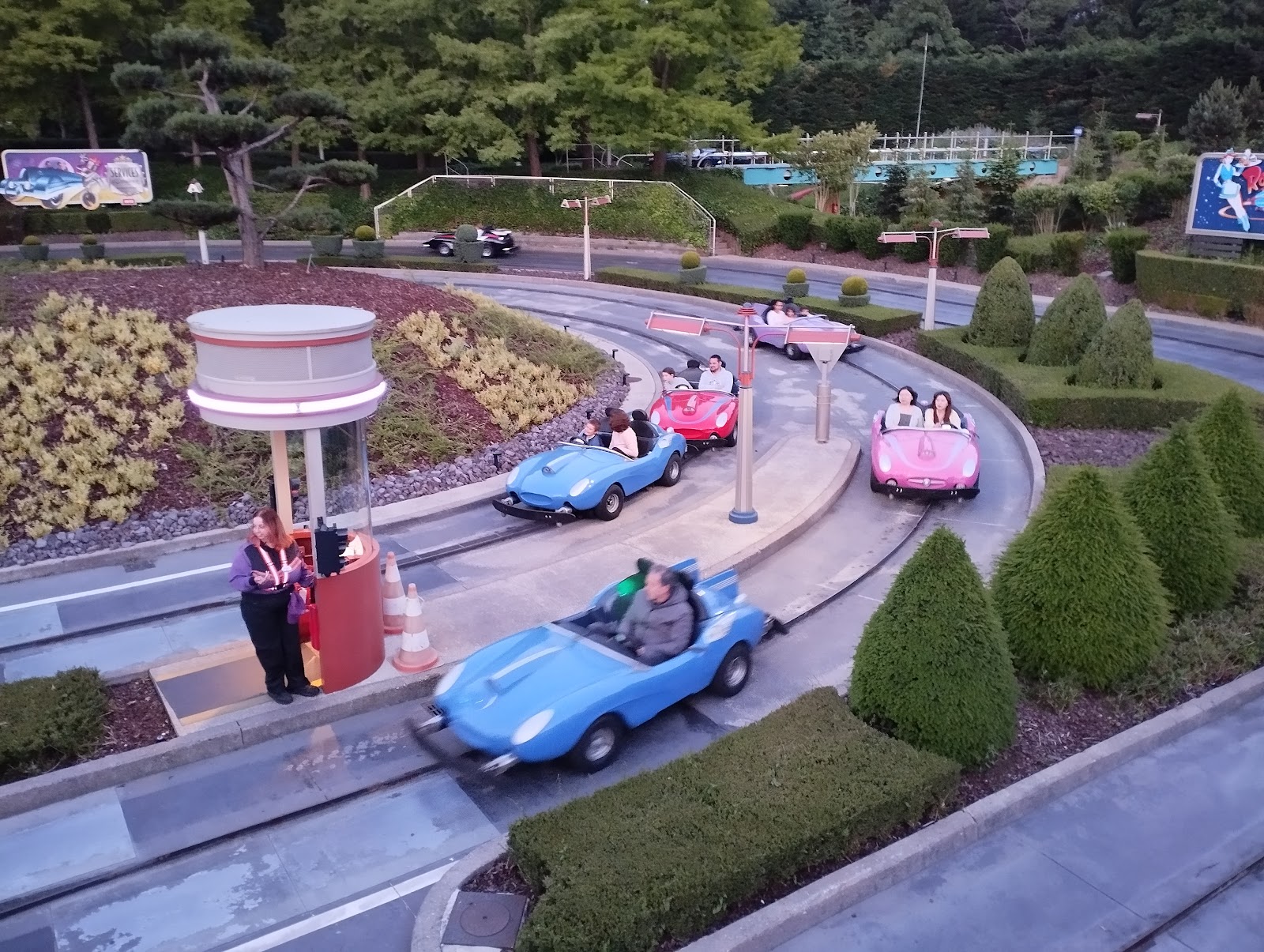 Autopia — Oficiais