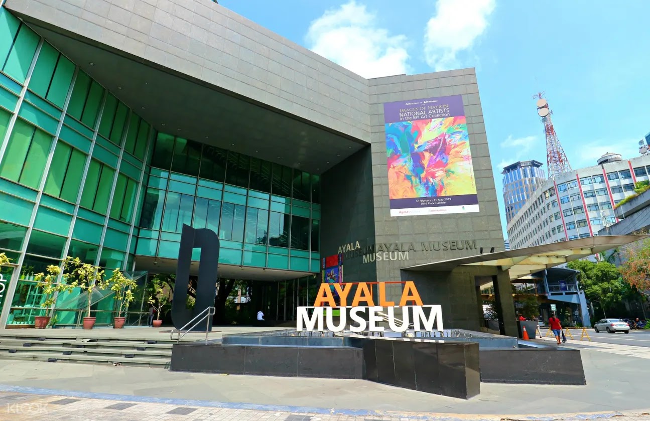 Ayala Museum — Oficiais