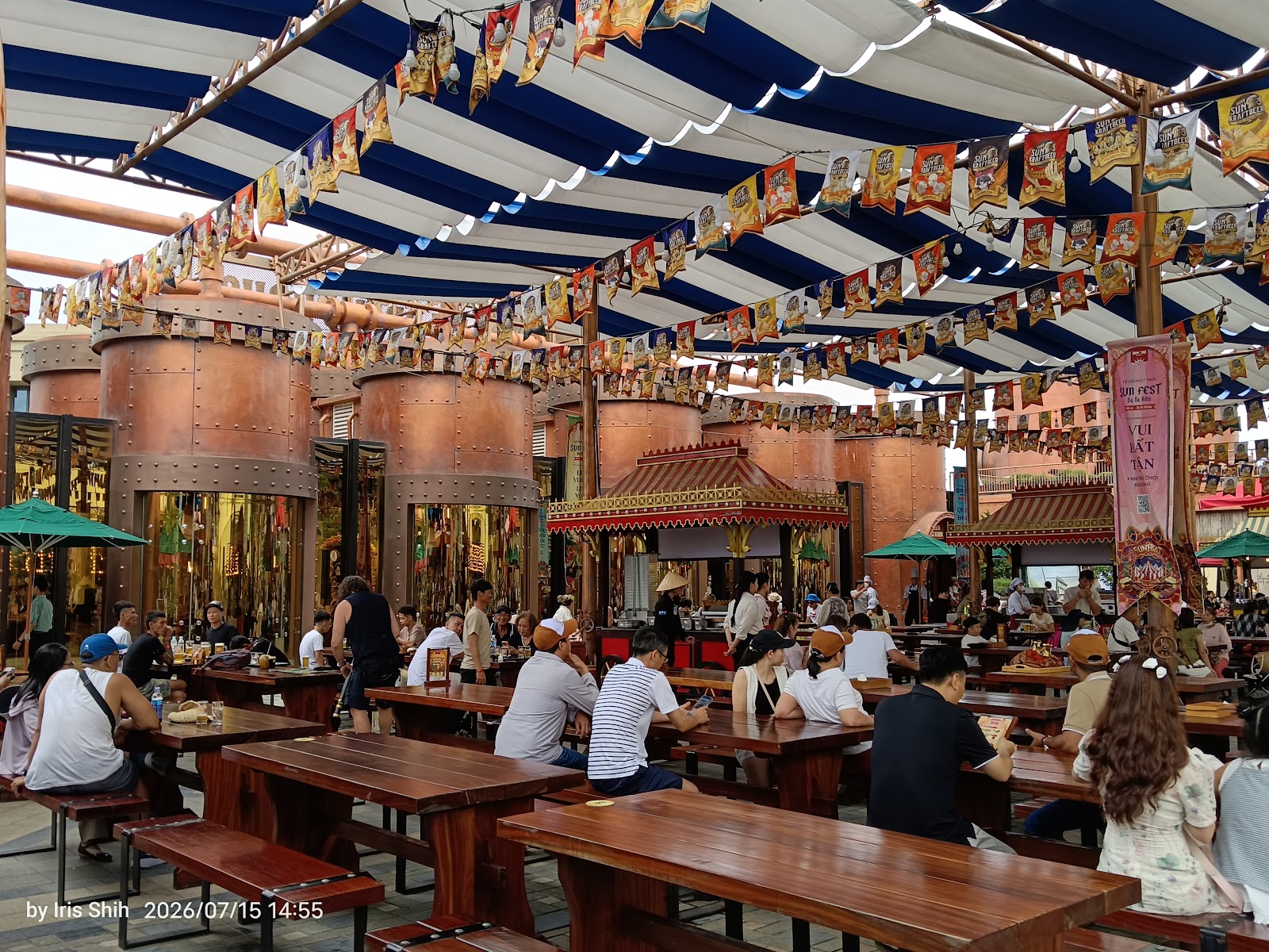 Bana Brew House — Oficiais