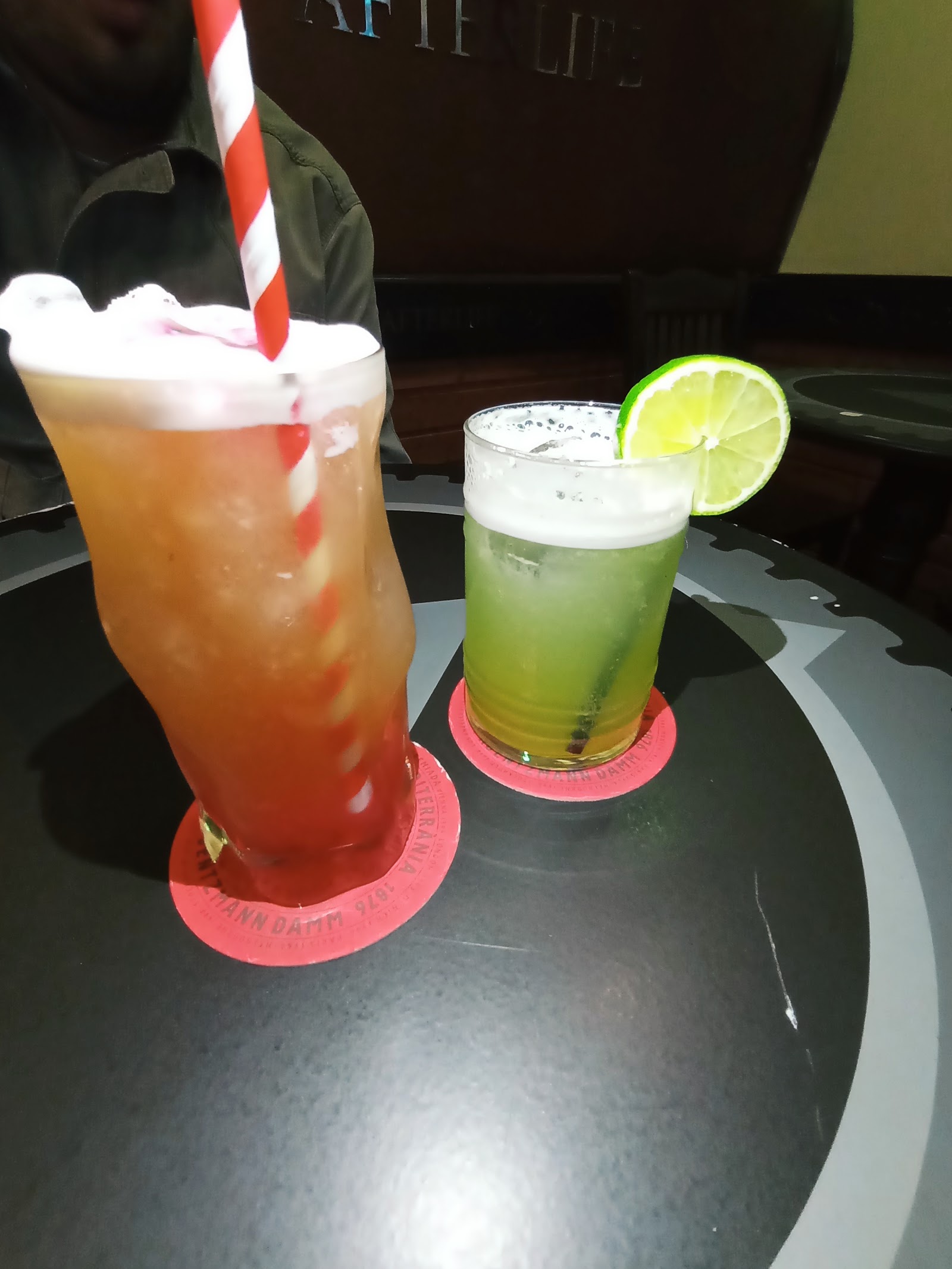 Bar de l'Avió — Oficiais