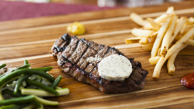 Be Our Guest Restaurant — Oficiais