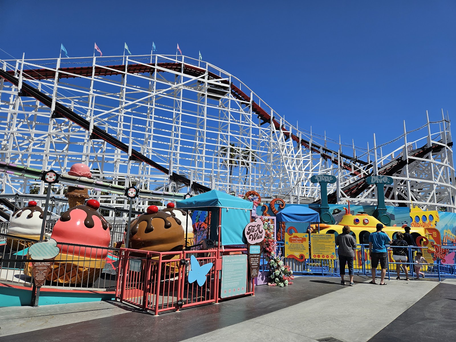 Belmont Park Bungee — Oficiais