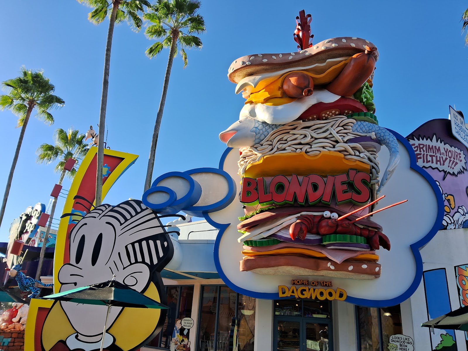 Blondie's — Oficiais