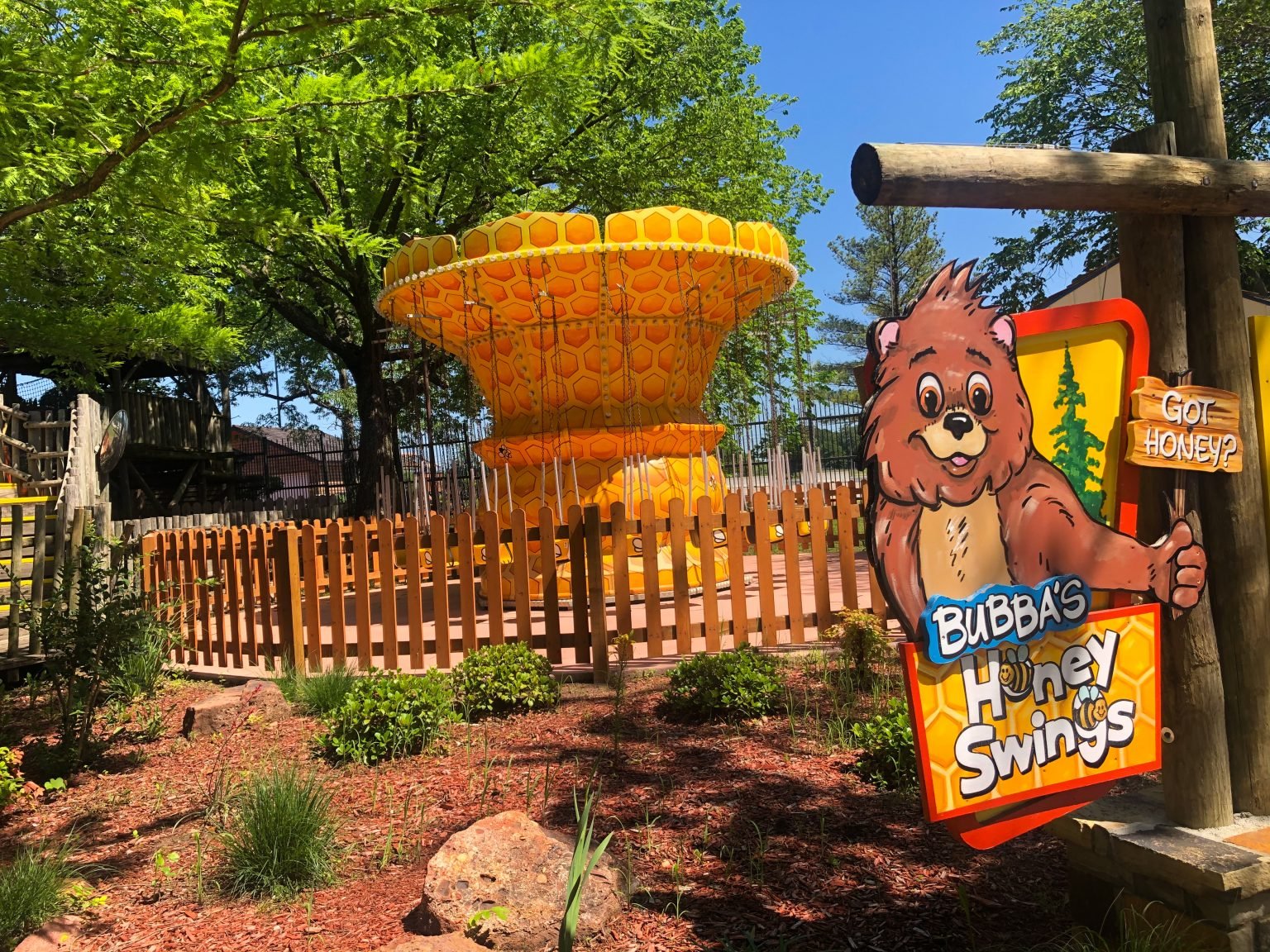 Bubba's Honey Swings
