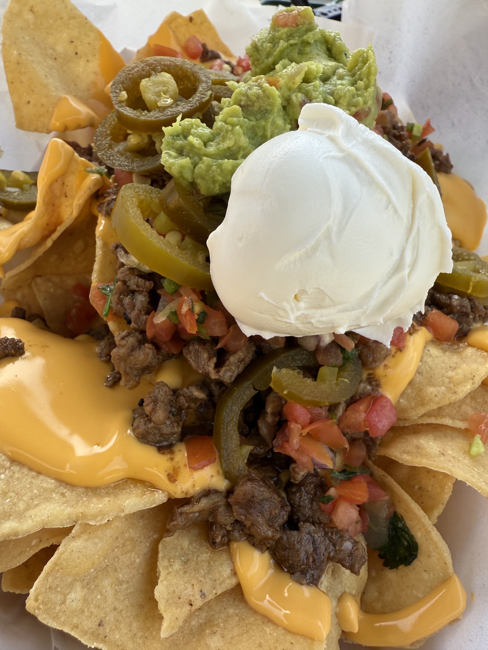 Bumblebee Man's Taco Truck — Oficiais