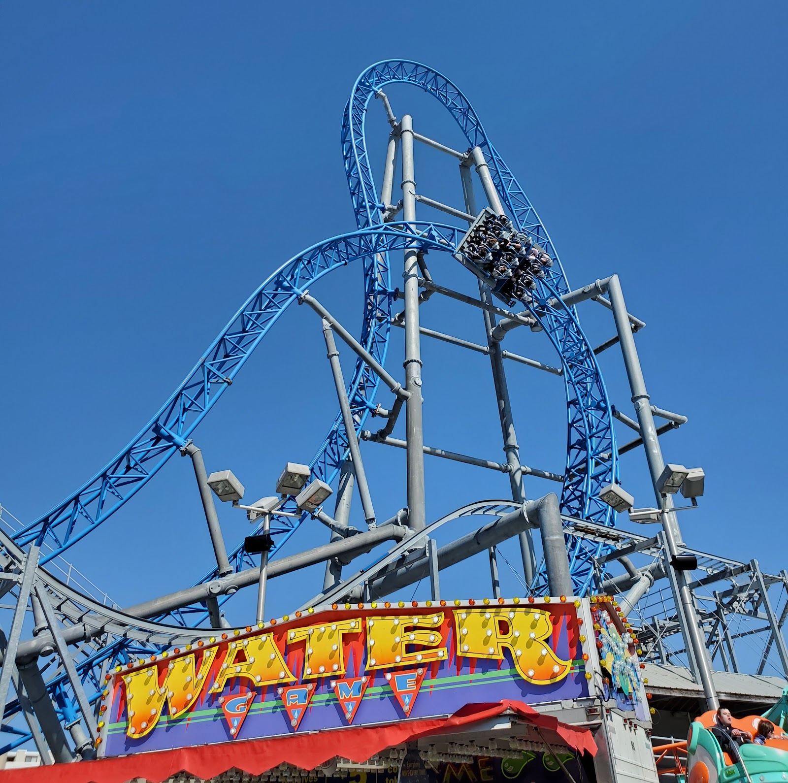 Bumper Cars — Oficiais