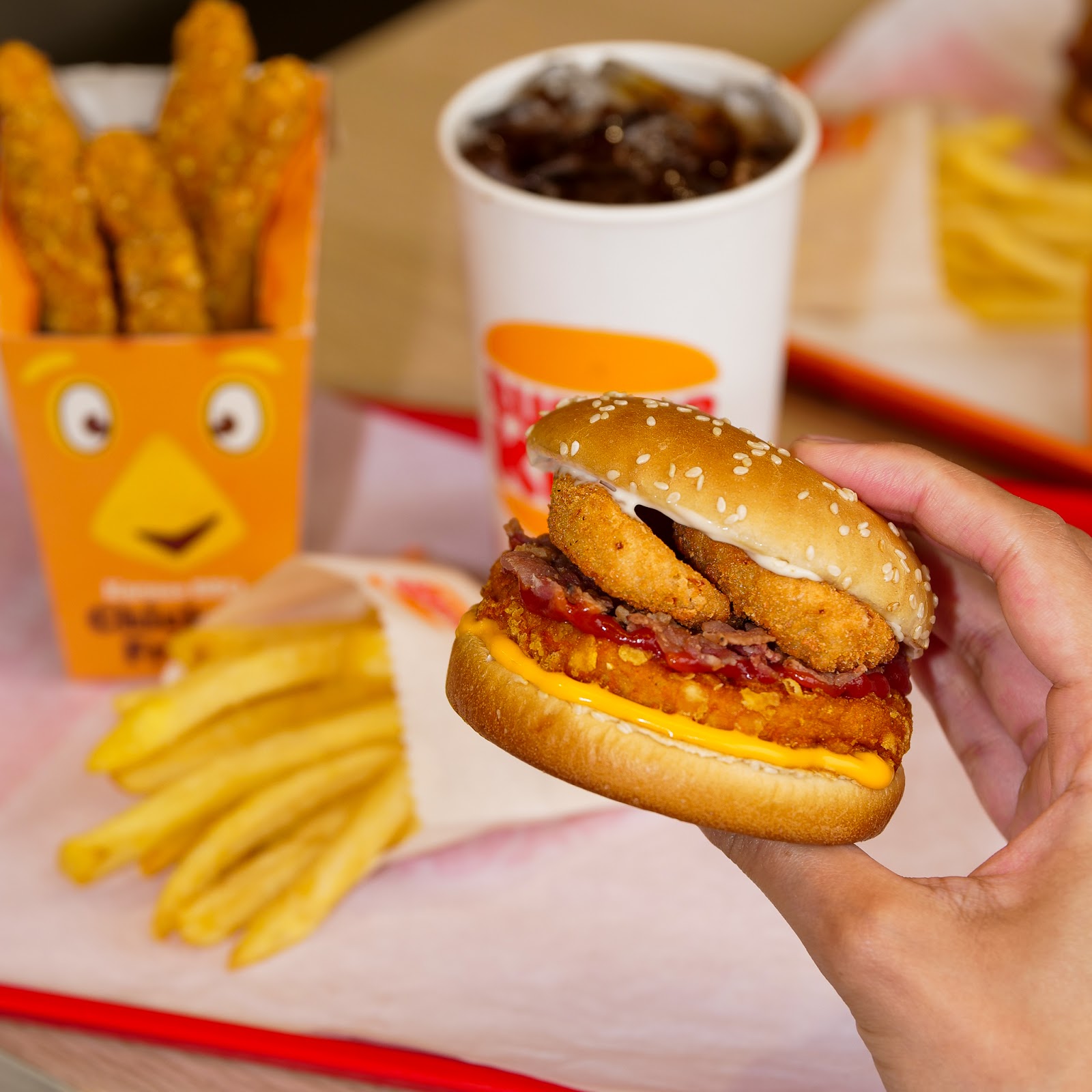 Burger King — Oficiais