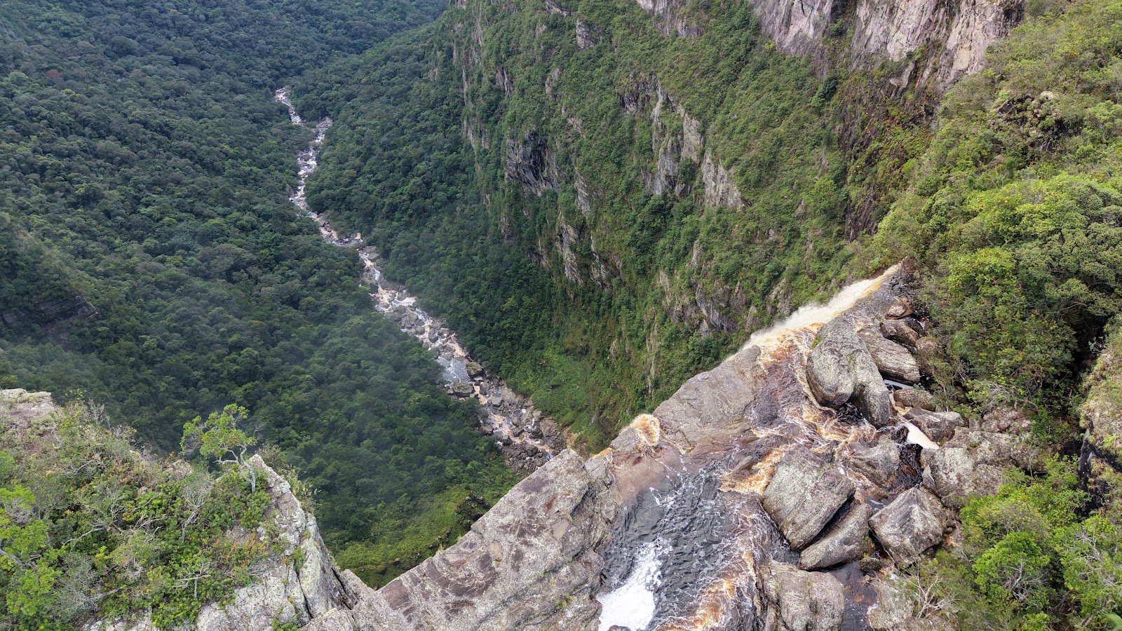 Cachoeira do El Dourado — Oficiais