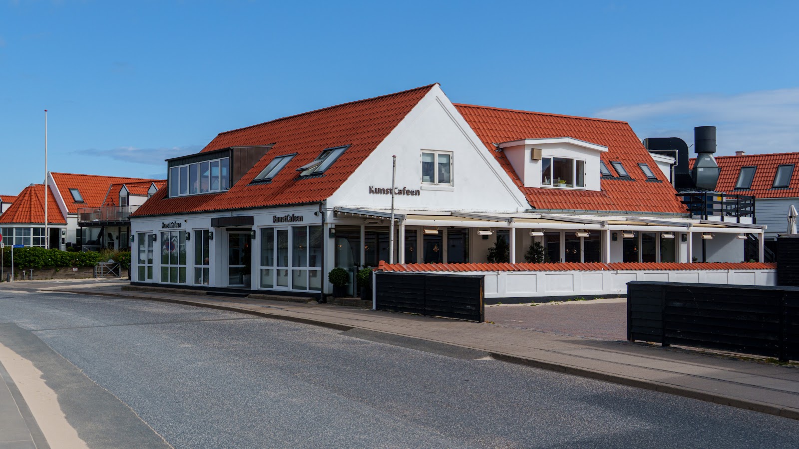 Café Værftet — Oficiais