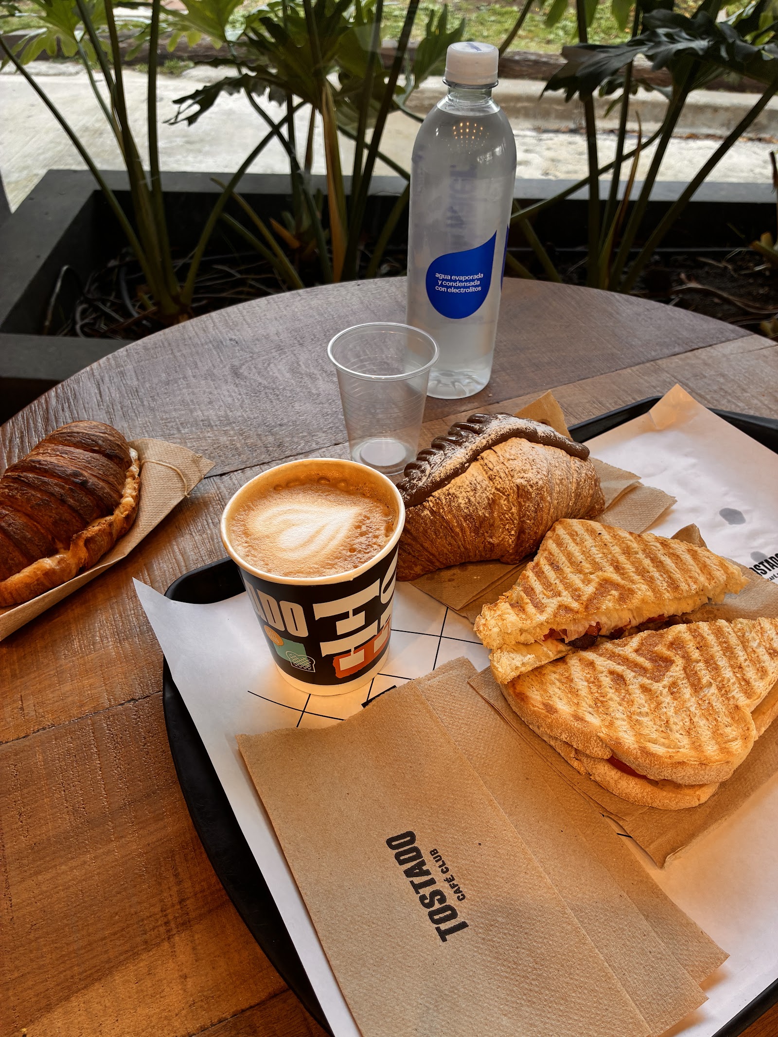 Cafetería Costa Park — Oficiais