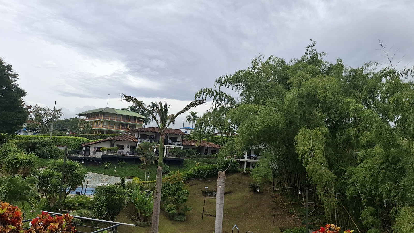 Cafetería Panaca — Oficiais
