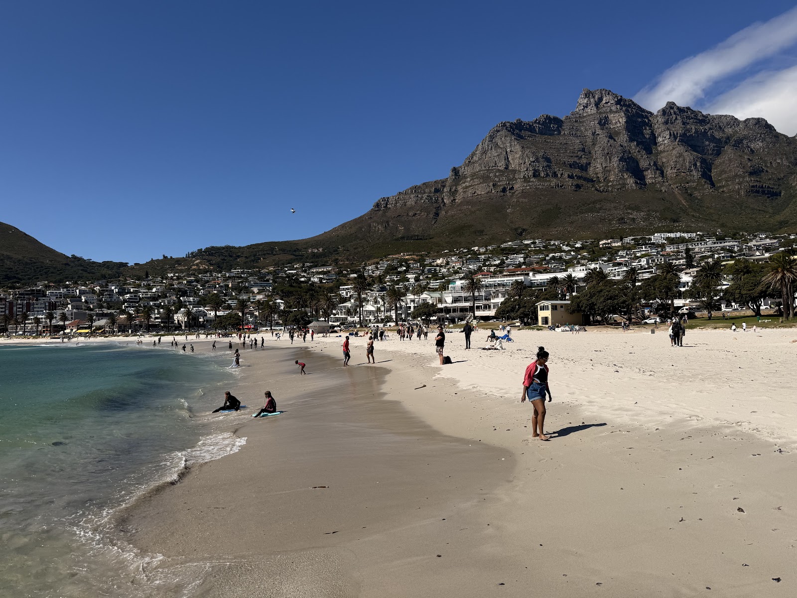 Camps Bay Beach — Oficiais