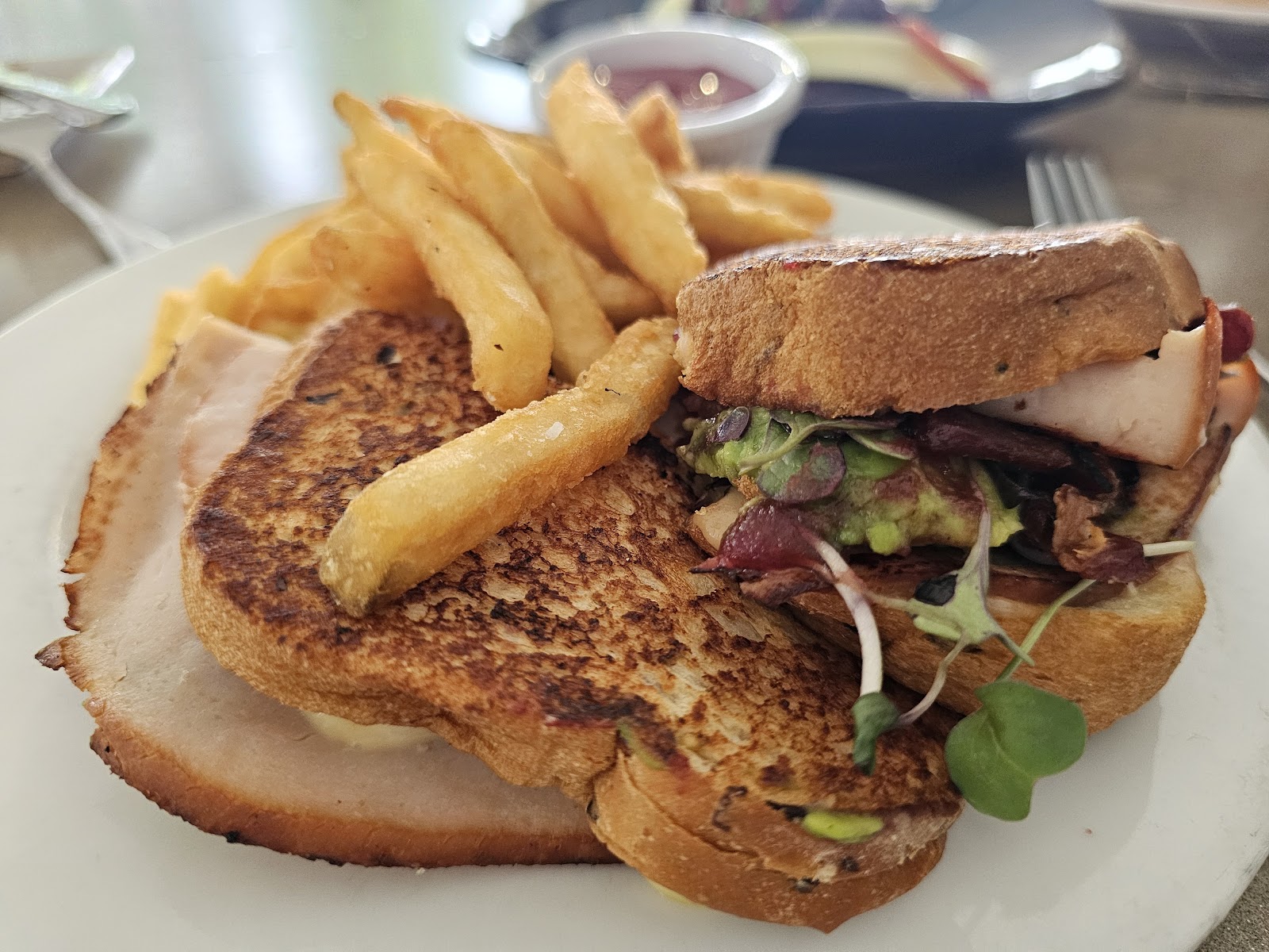Carolina Harbor Grill — Oficiais