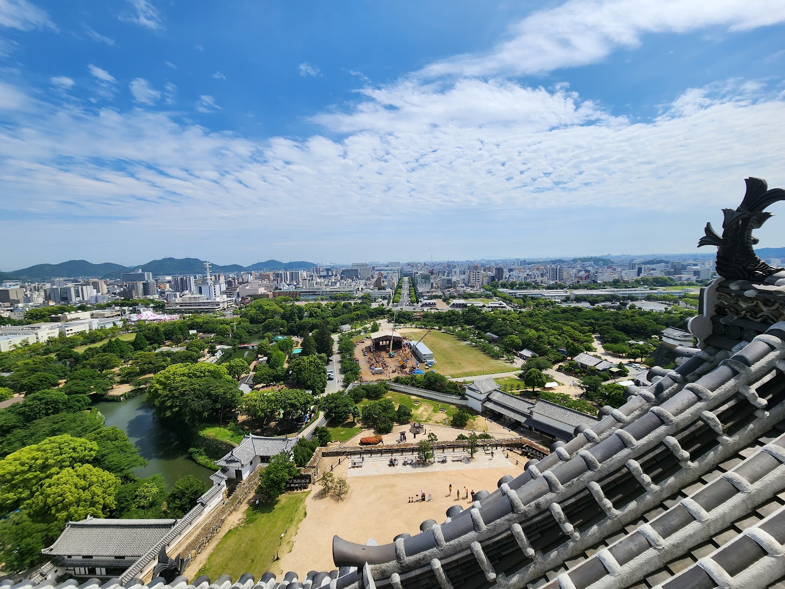 Castelo Himeji — Oficiais