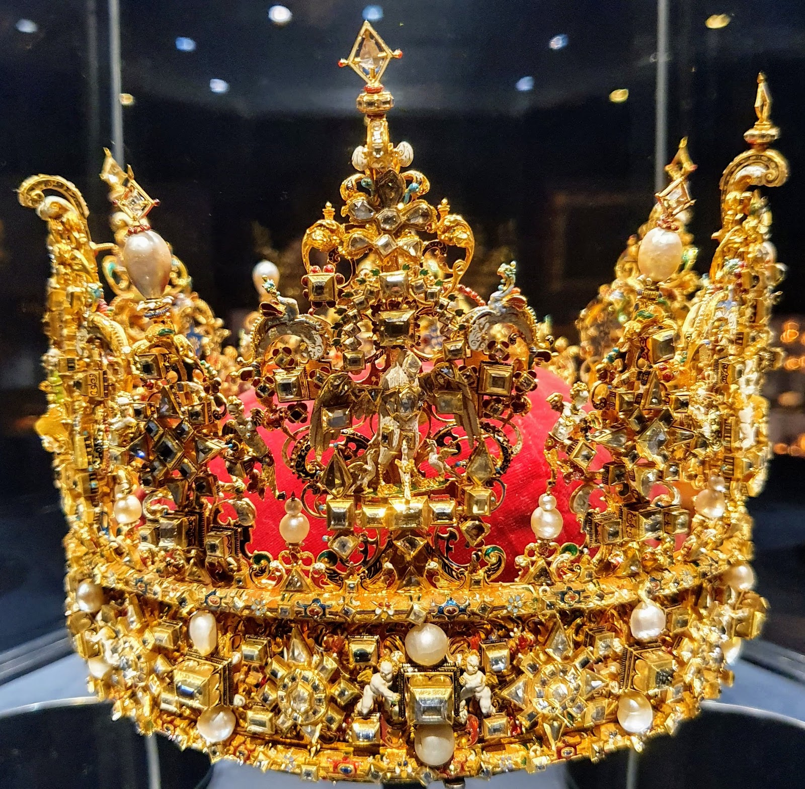 Castelo Rosenborg — Oficiais