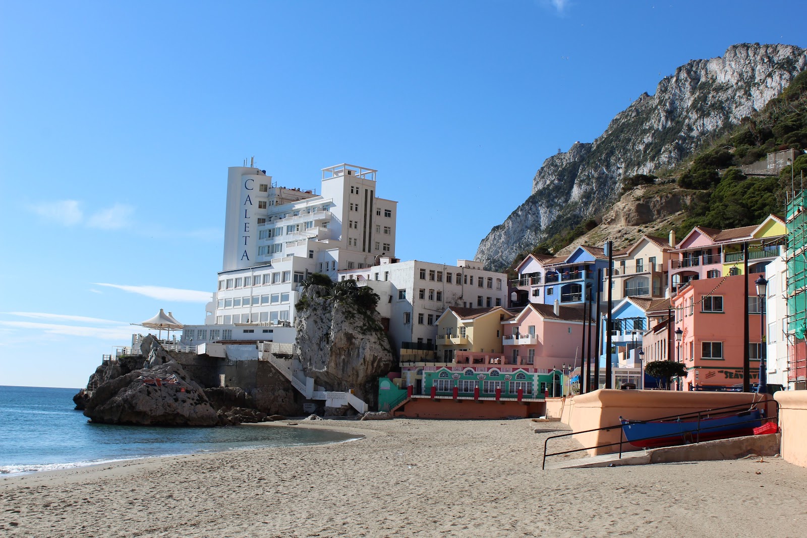 Catalan Bay — Oficiais