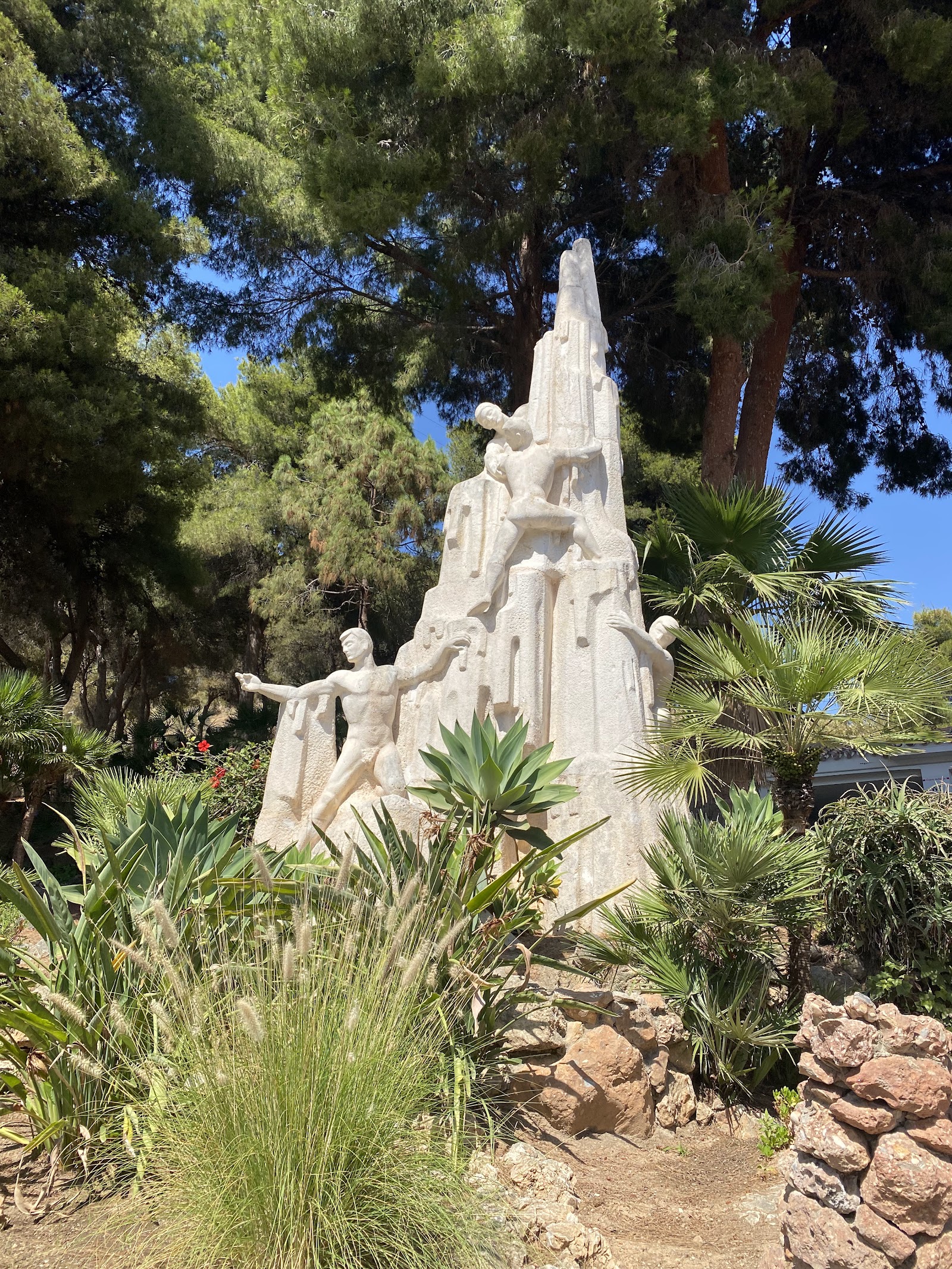 Caverna de Nerja — Oficiais