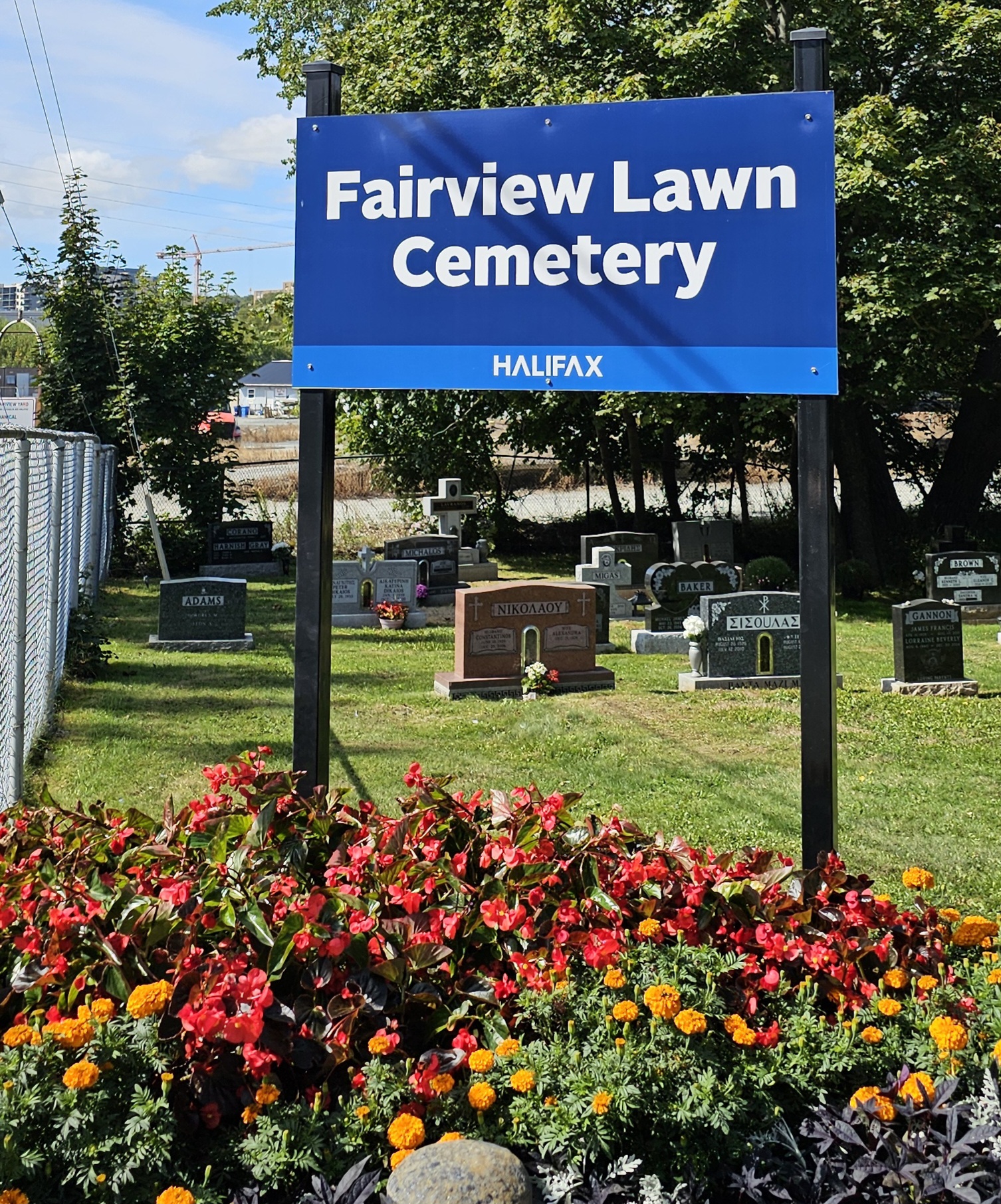 Cemitério de Fairview — Oficiais