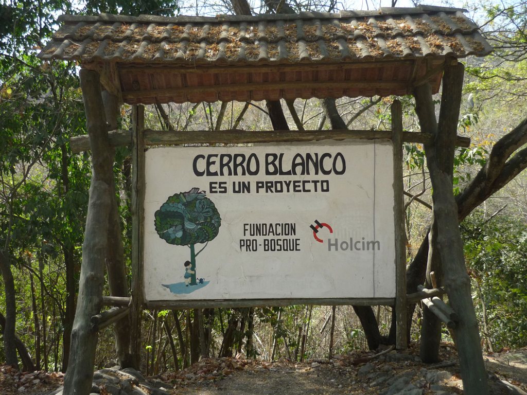 Cerro Blanco Protected Forest — Oficiais