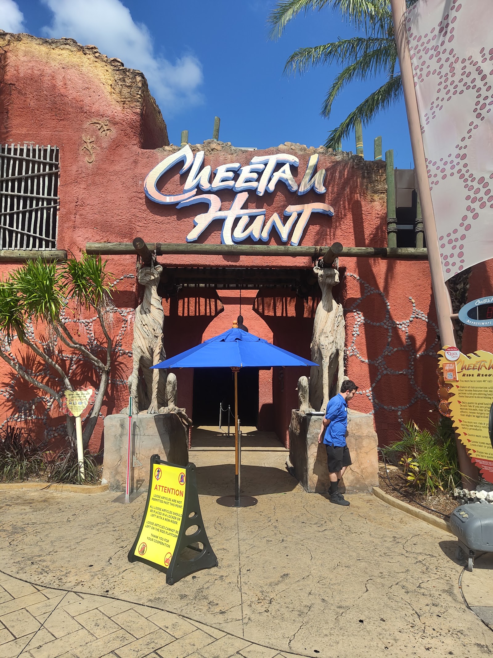 Cheetah Hunt — Oficiais