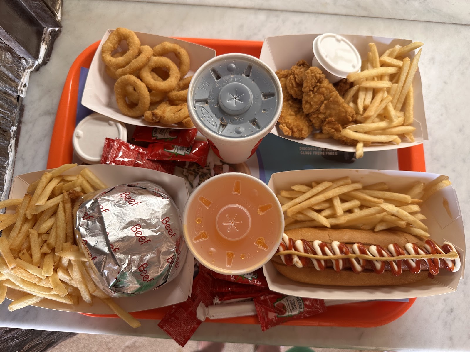 Chubby's Kitchen — Oficiais