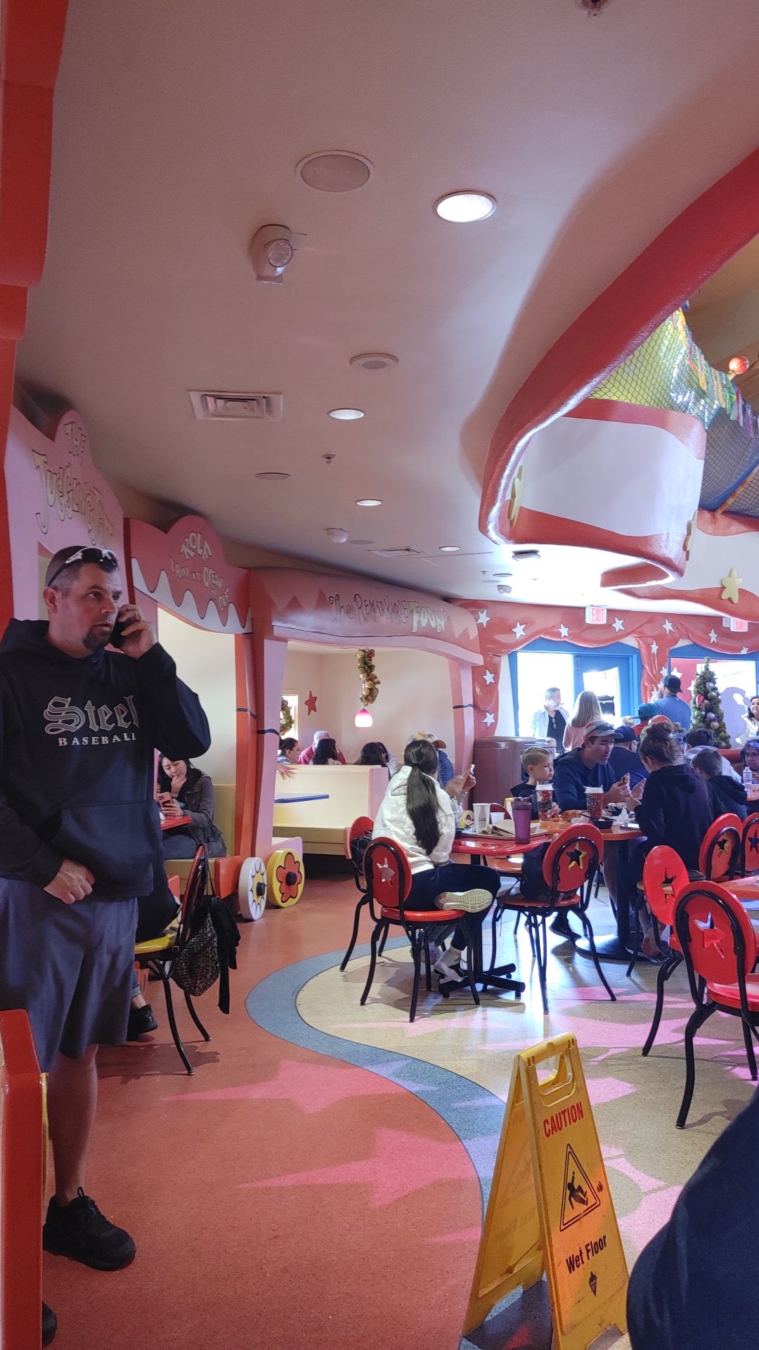 Circus McGurkus Cafe Stoo-pendous