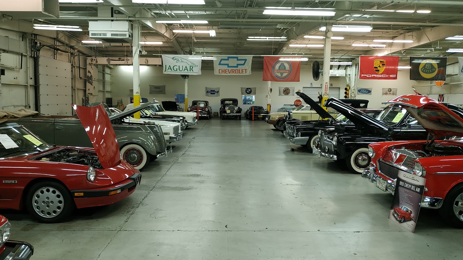 Classic Car Center of Fredericksburg Inc. — Oficiais