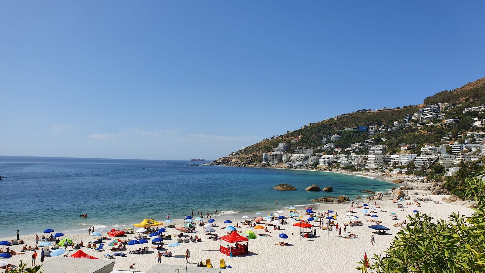 Clifton 4th — Oficiais