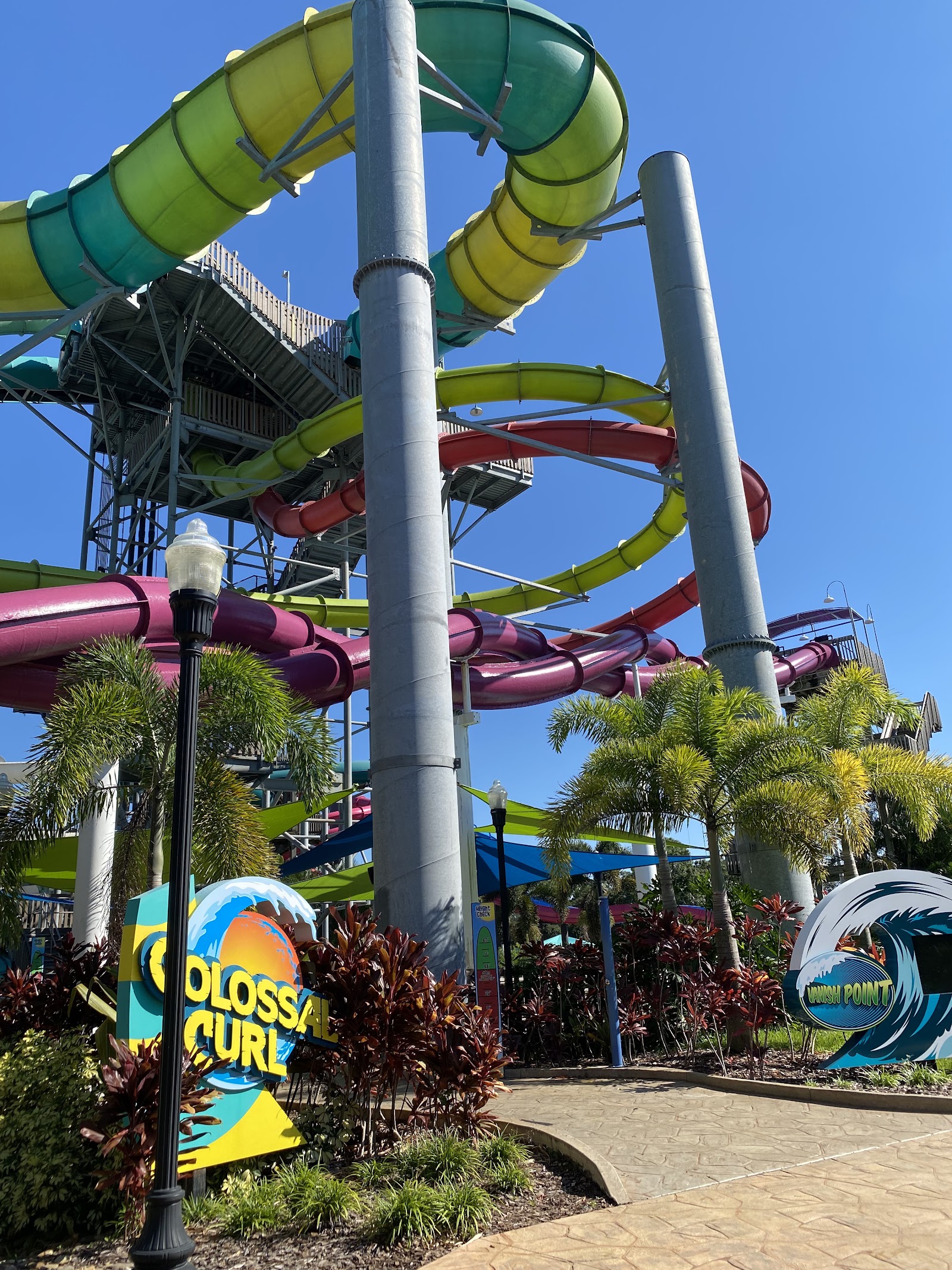 Colossal Curl — Oficiais