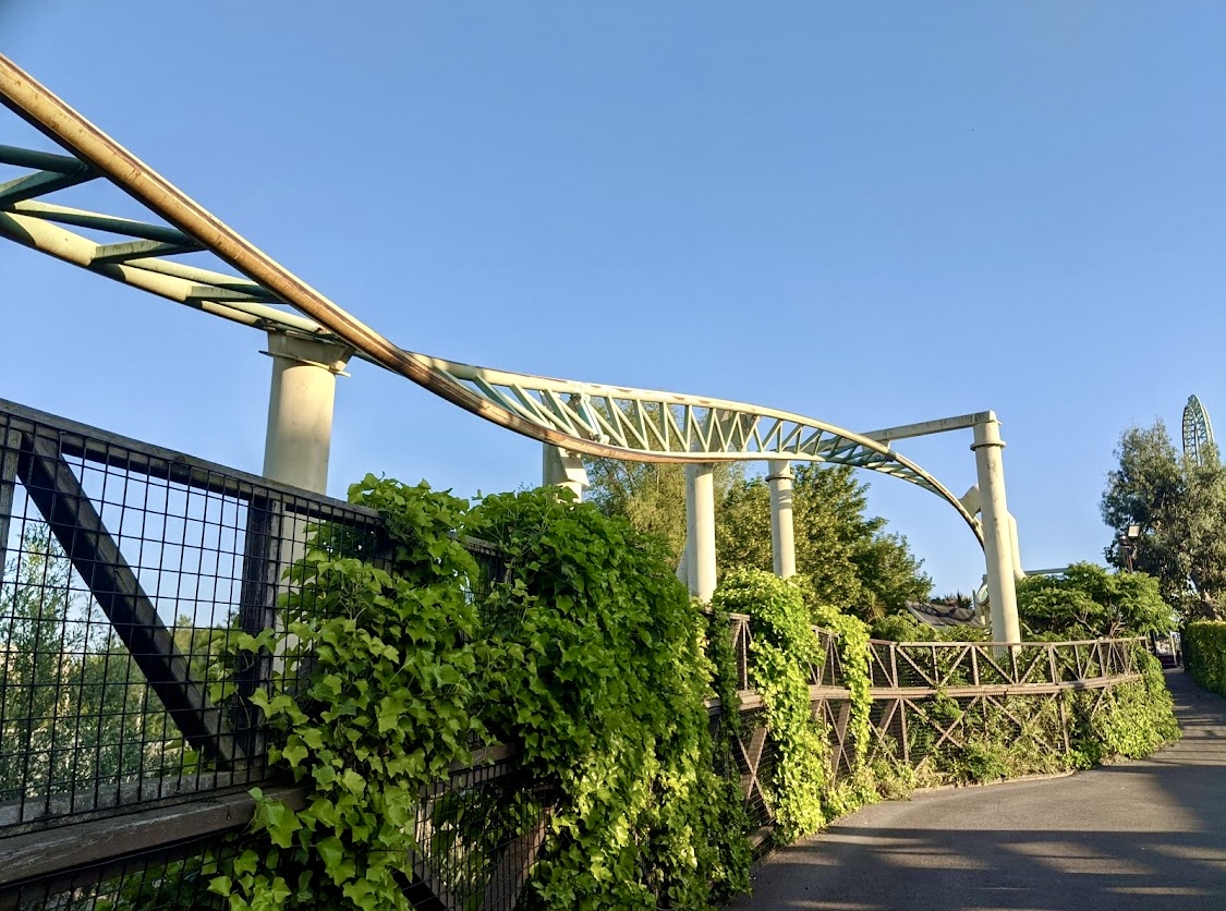 Colossus — Oficiais