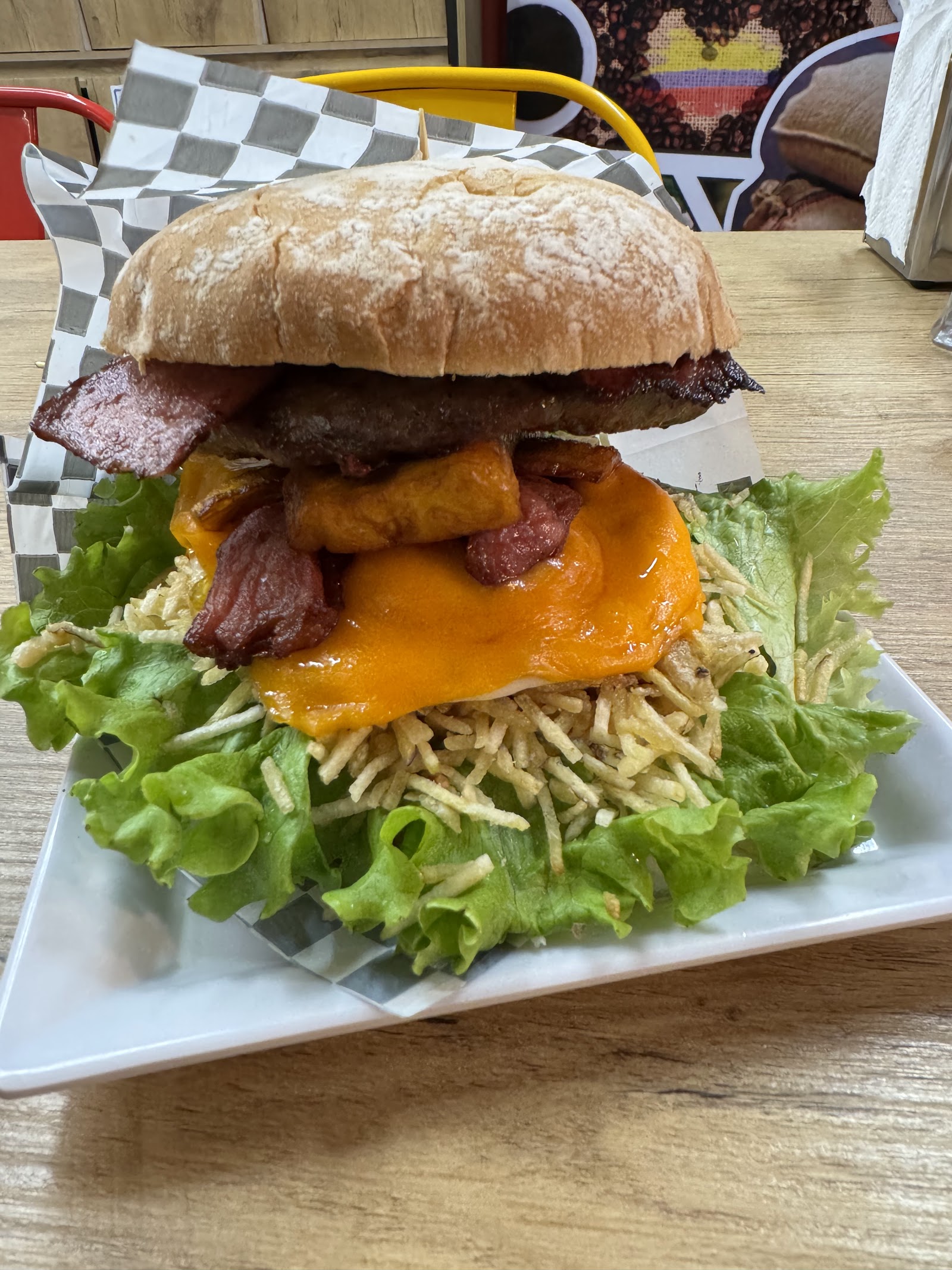 Comidas Rápidas Salitre — Oficiais