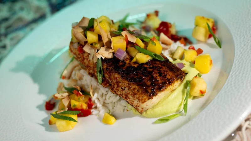 Coral Reef Restaurant — Oficiais