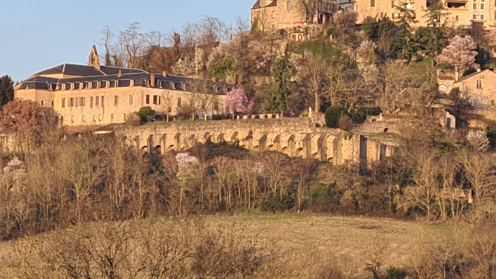 Cordes-sur-Ciel — Oficiais