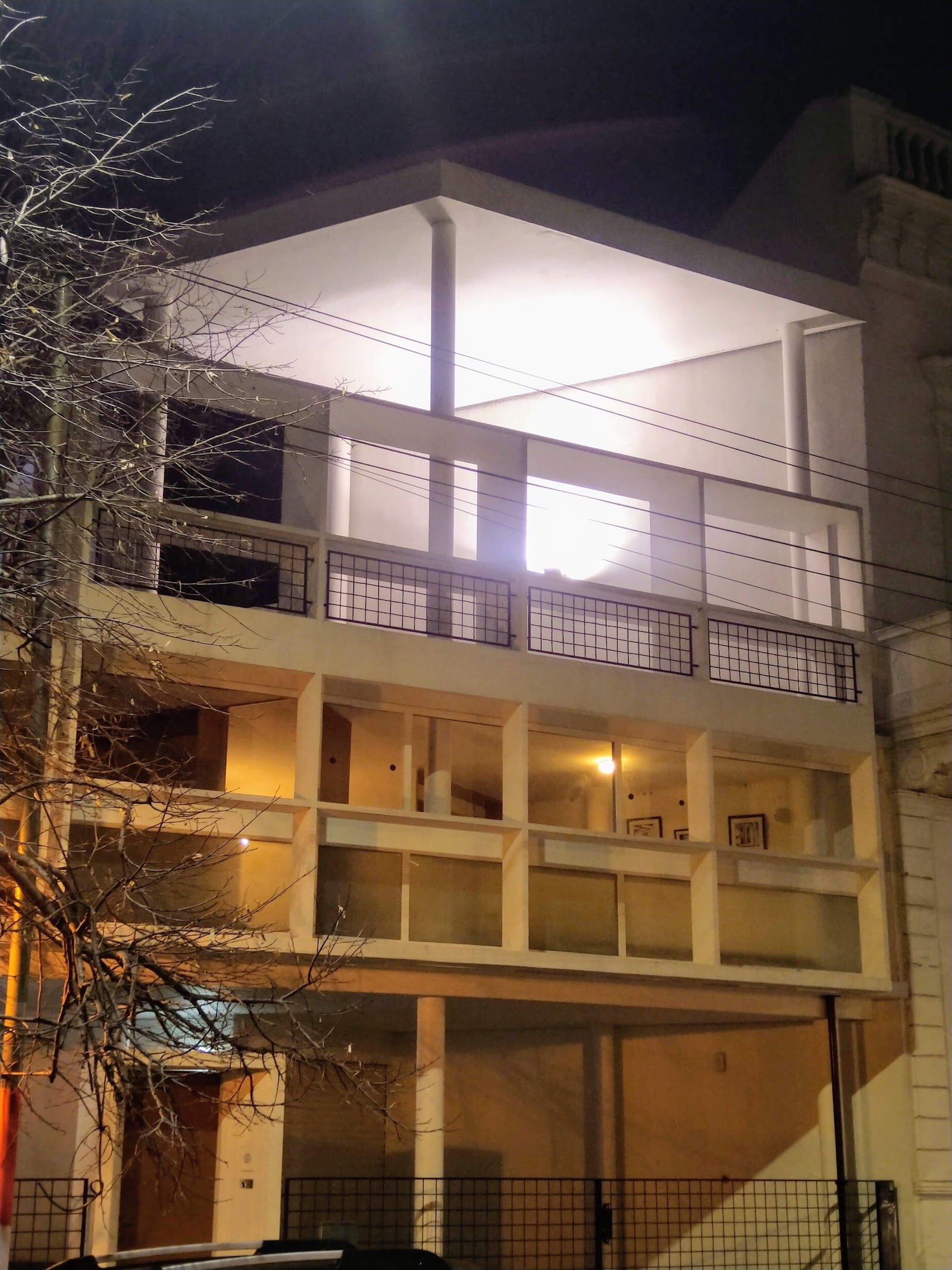 Curutchet House — Oficiais