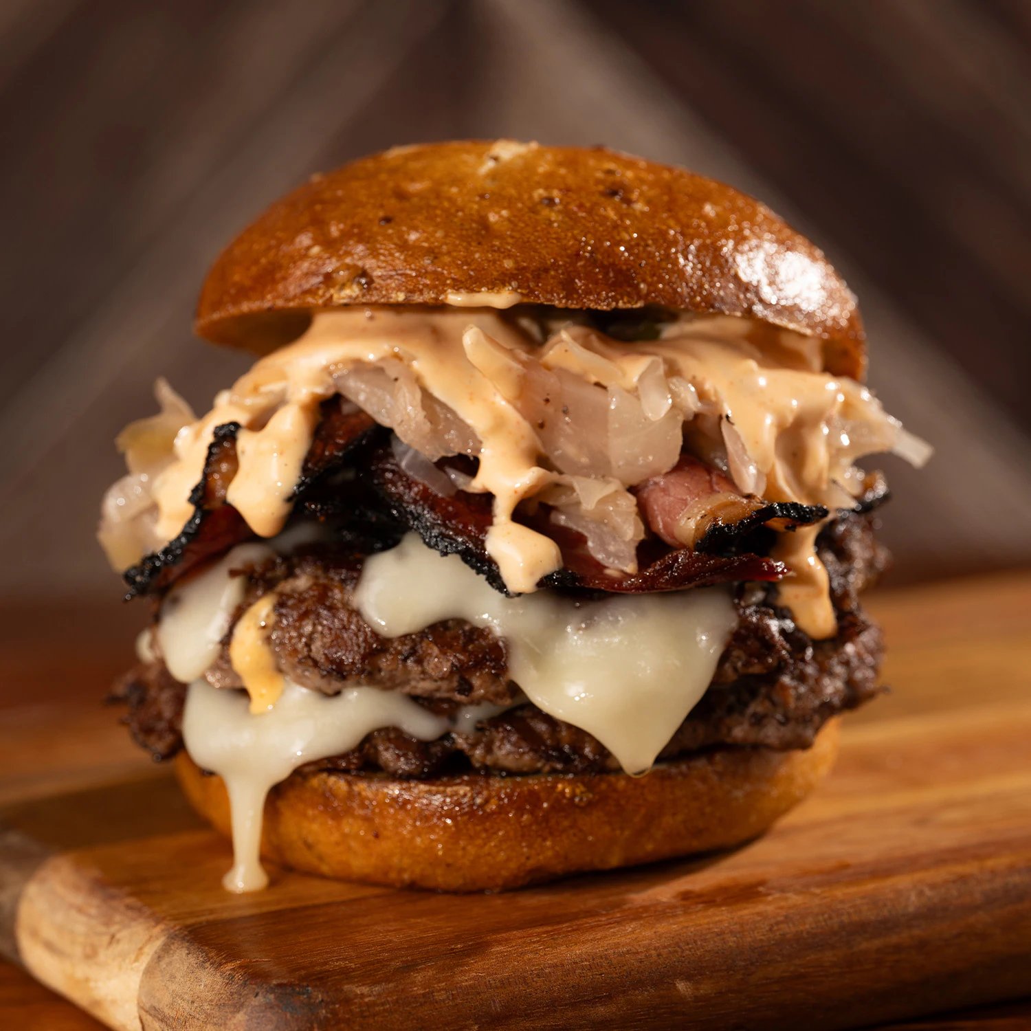 D-Luxe Burger — Oficiais