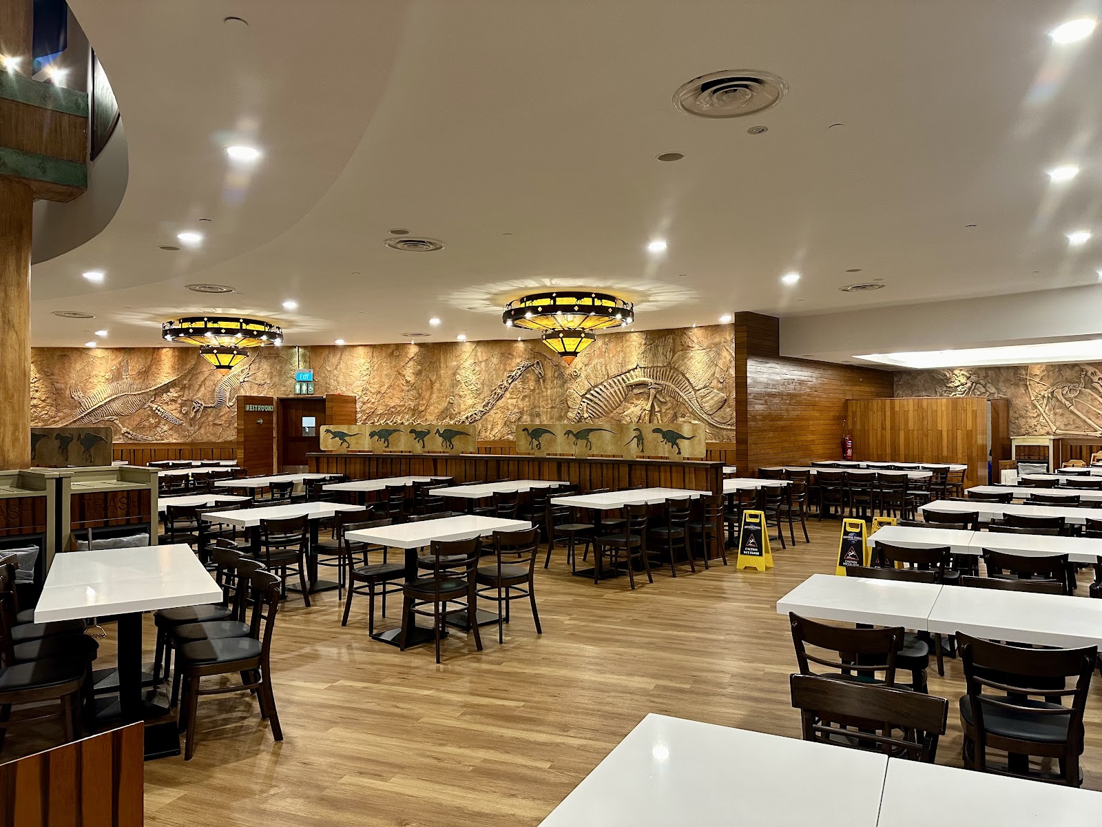 Discovery Food Court