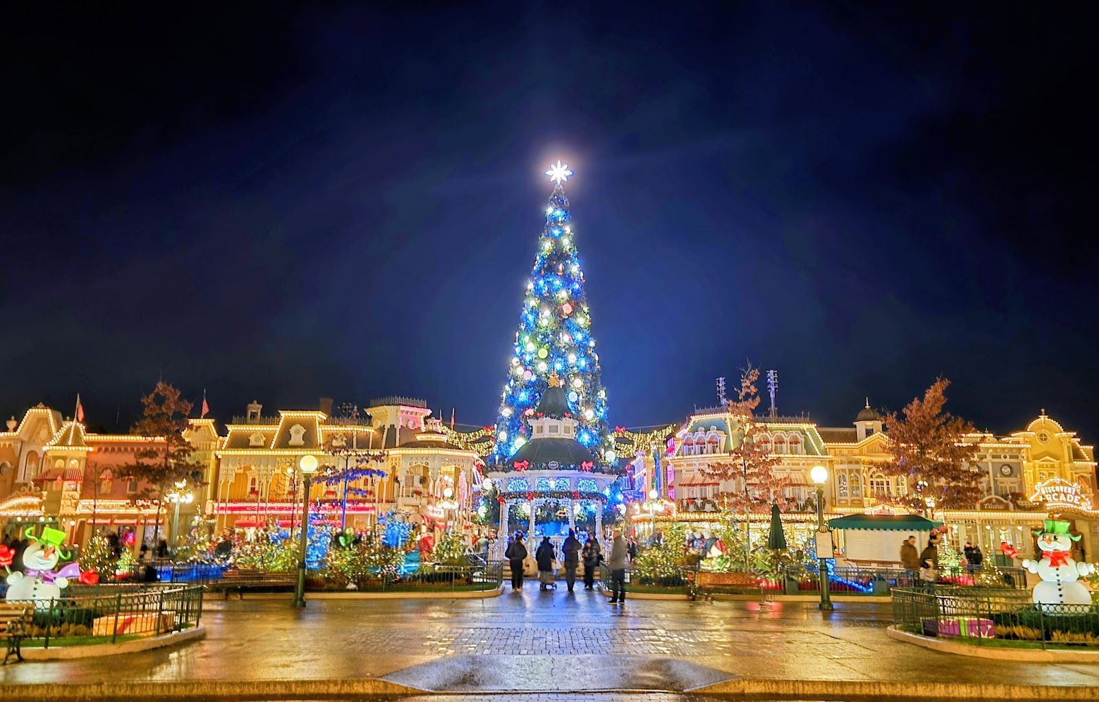 Disneyland Monorail — Oficiais