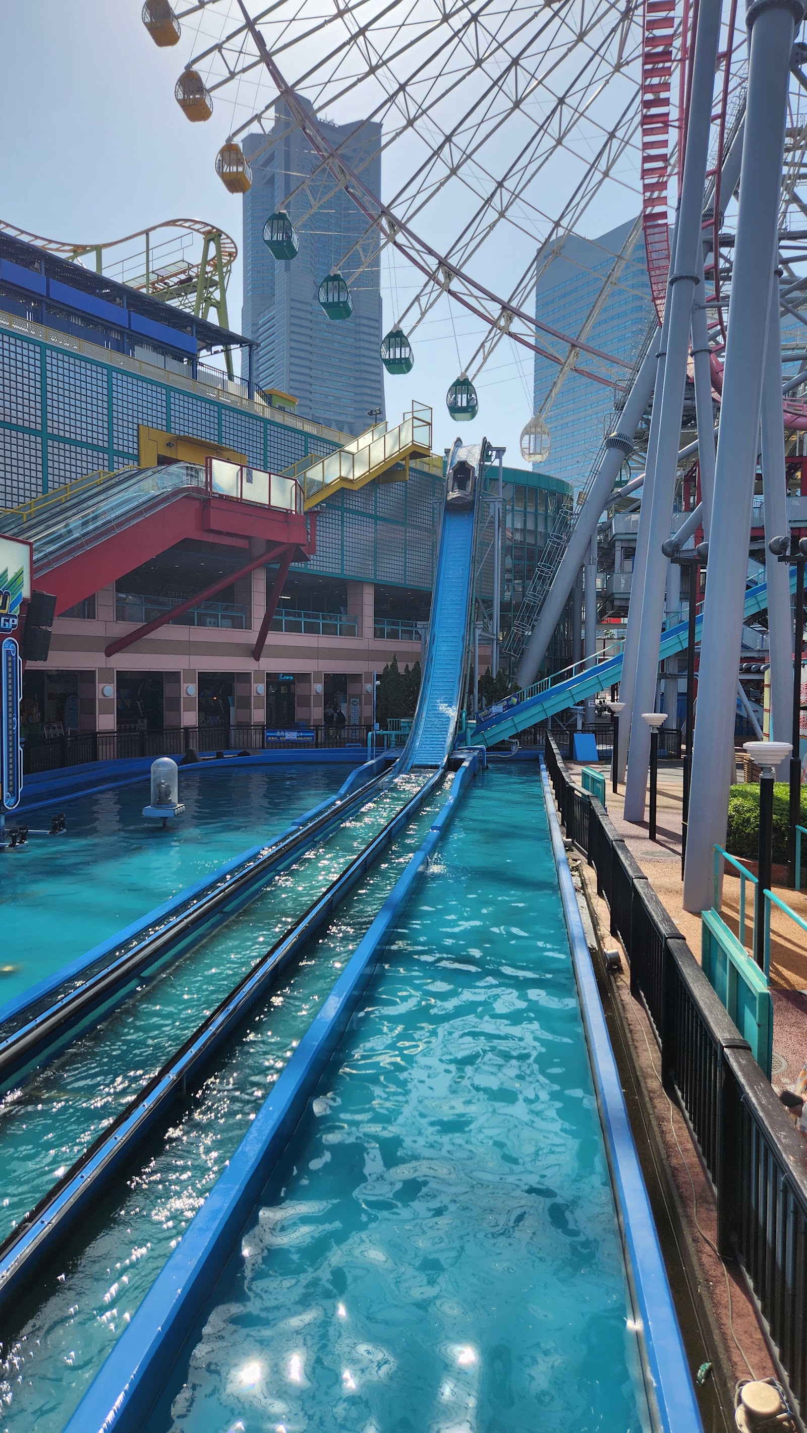 Diving Coaster: Vanish! — Oficiais