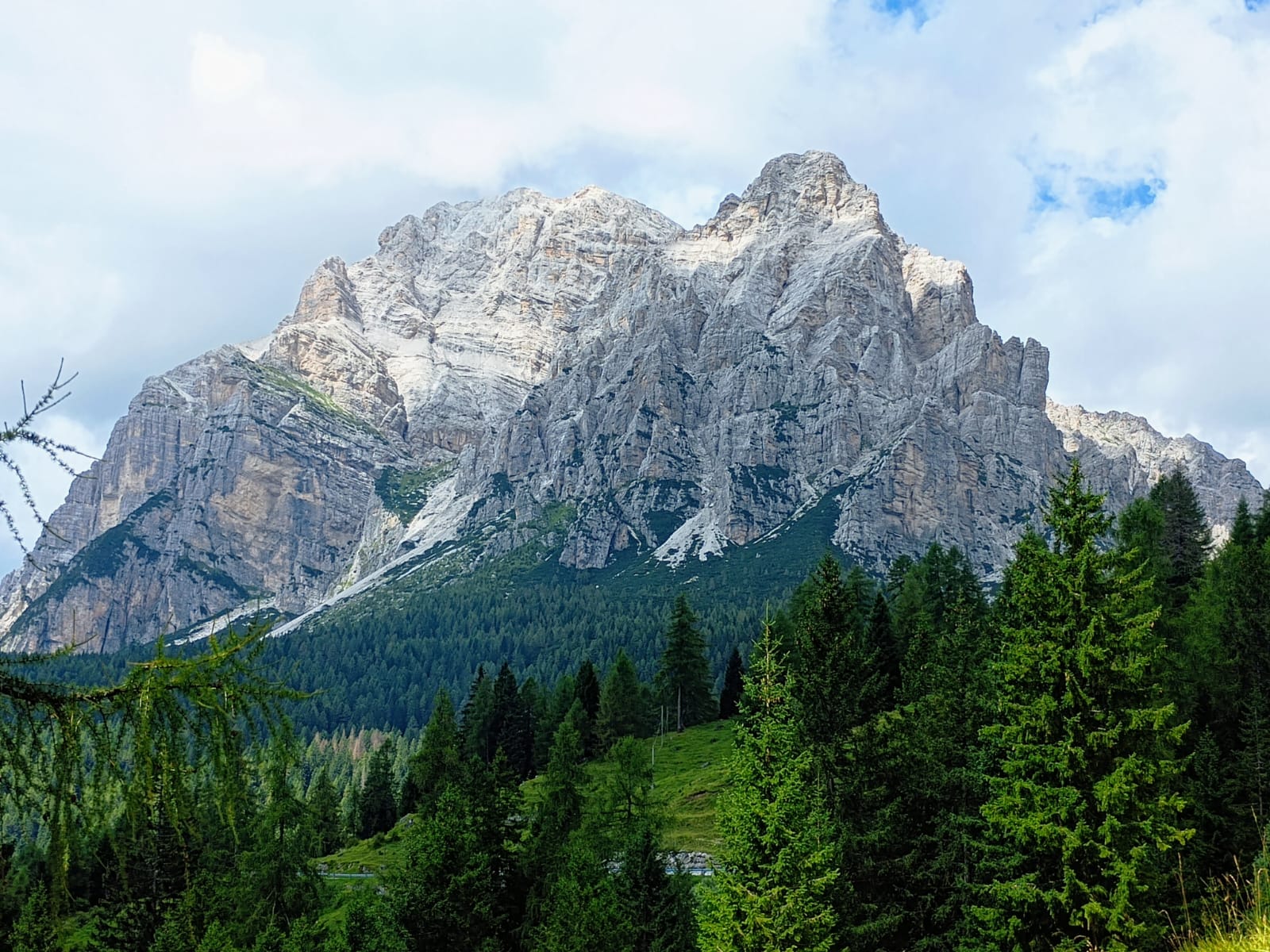 Dolomiti Bellunesi National Park — Oficiais