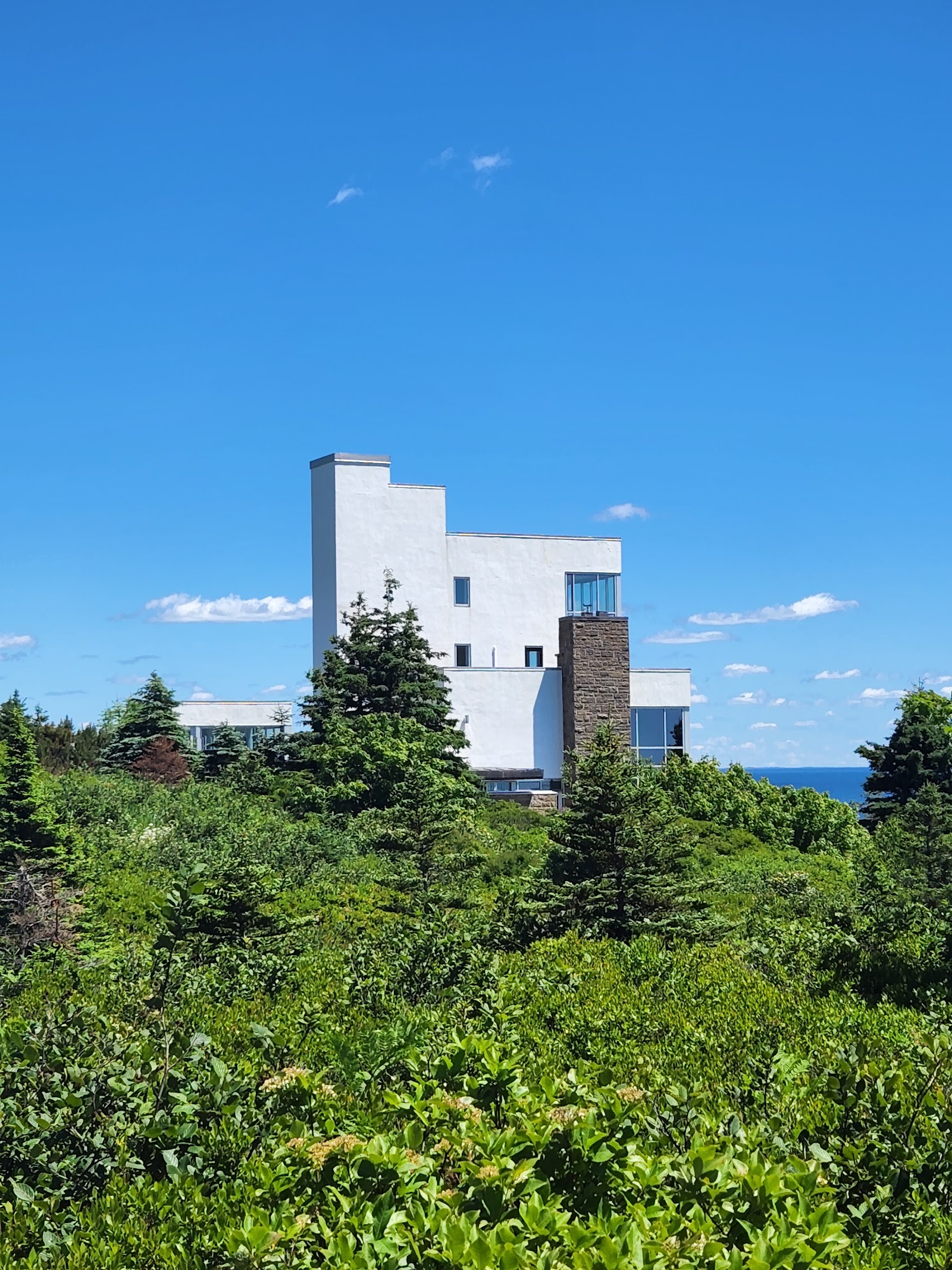 Duncans Cove — Oficiais