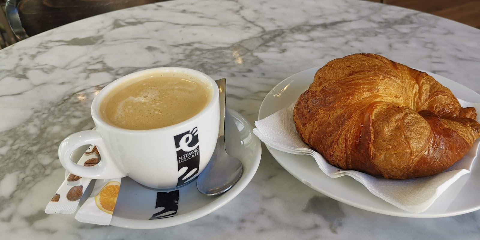 Espresso Bar — Oficiais