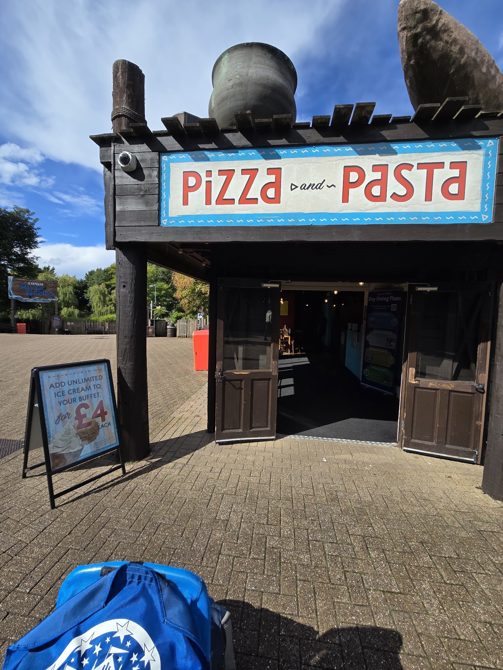 Explorer's Pizza Pasta Buffet