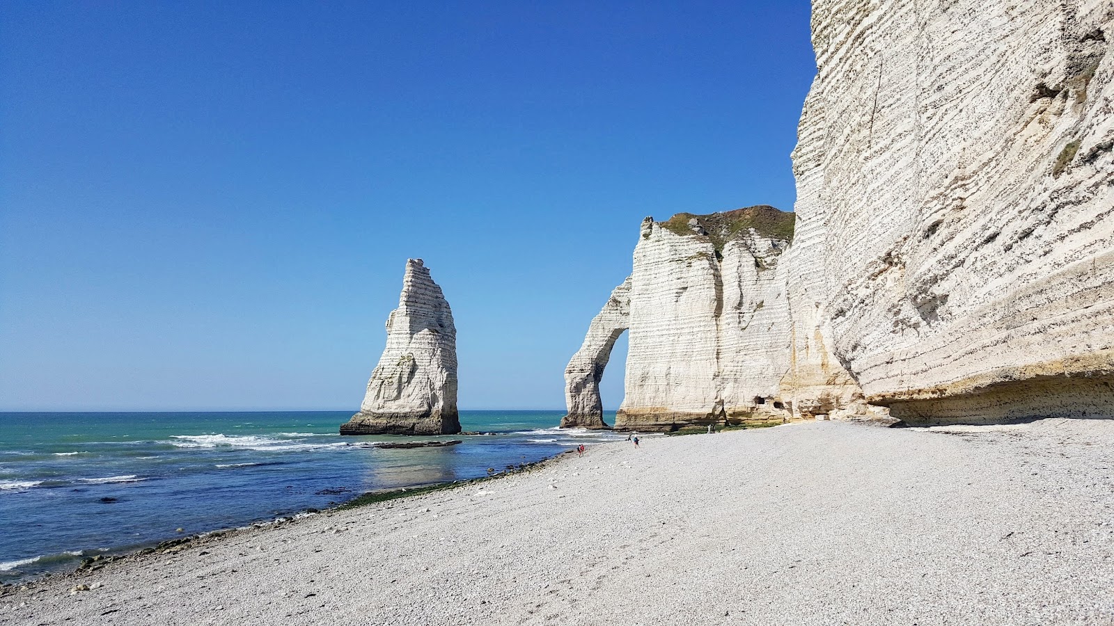 Falaise d'Aval — Oficiais