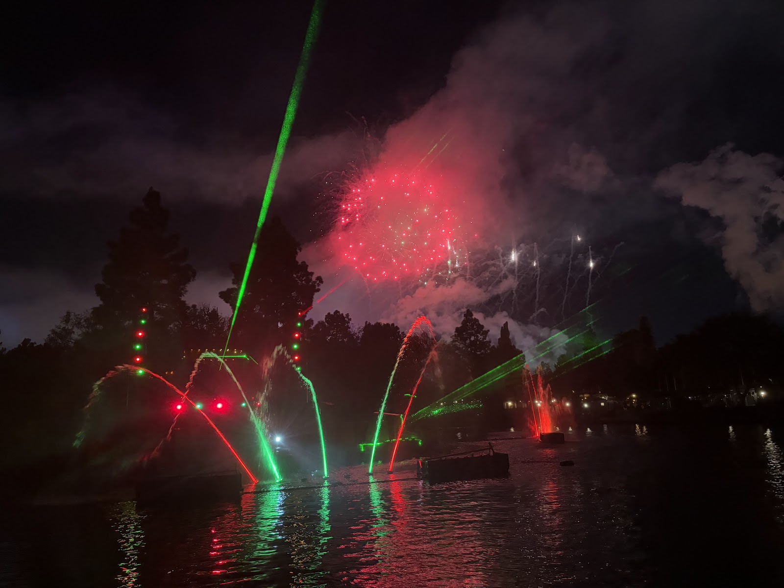 Fantasmic!
