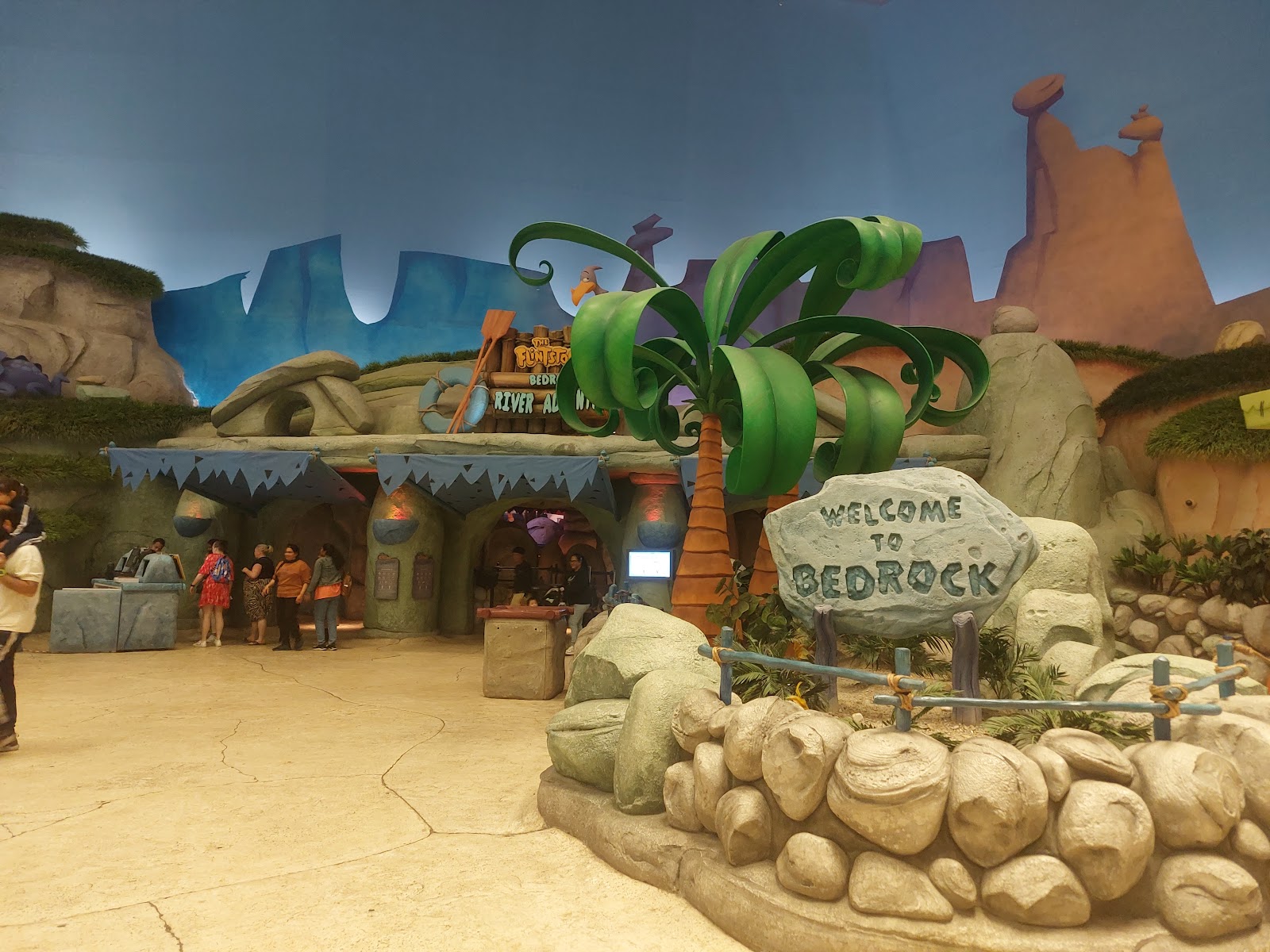 Flintstones Bedrock River Adventure — Oficiais